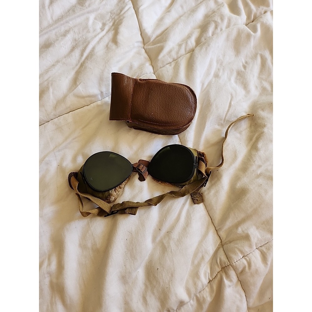 Vintage Antique Fur Lined Military Goggles With Case (Grant Foster And Co.)